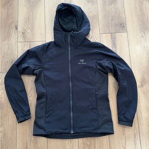 Arc'teryx Women's Black Atom  Hooded Jacket - Medium